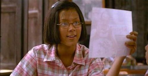 国产巨乳熟女,风情万种，魅力四溢的东方美人